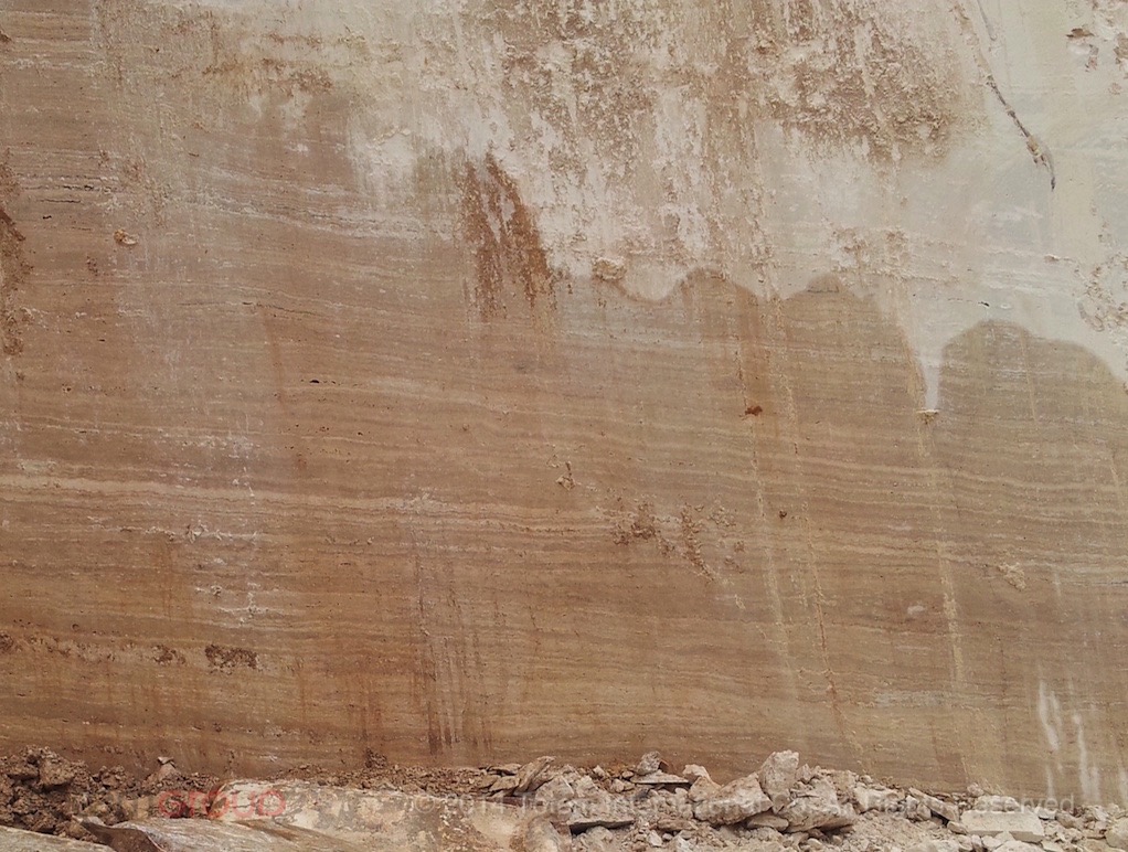 TGTR 318 - White & Cream Travertine (Roma)